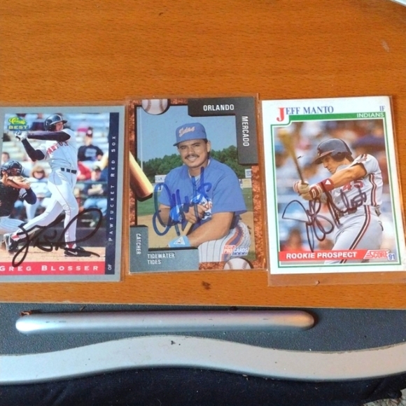 Autographed Rookie BB CARDS - Picture 1 of 5
